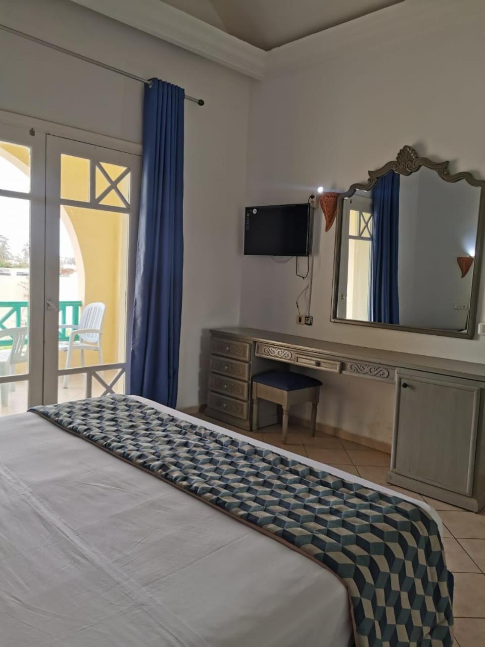 Hotel Diar Yassine Мидун Екстериор снимка